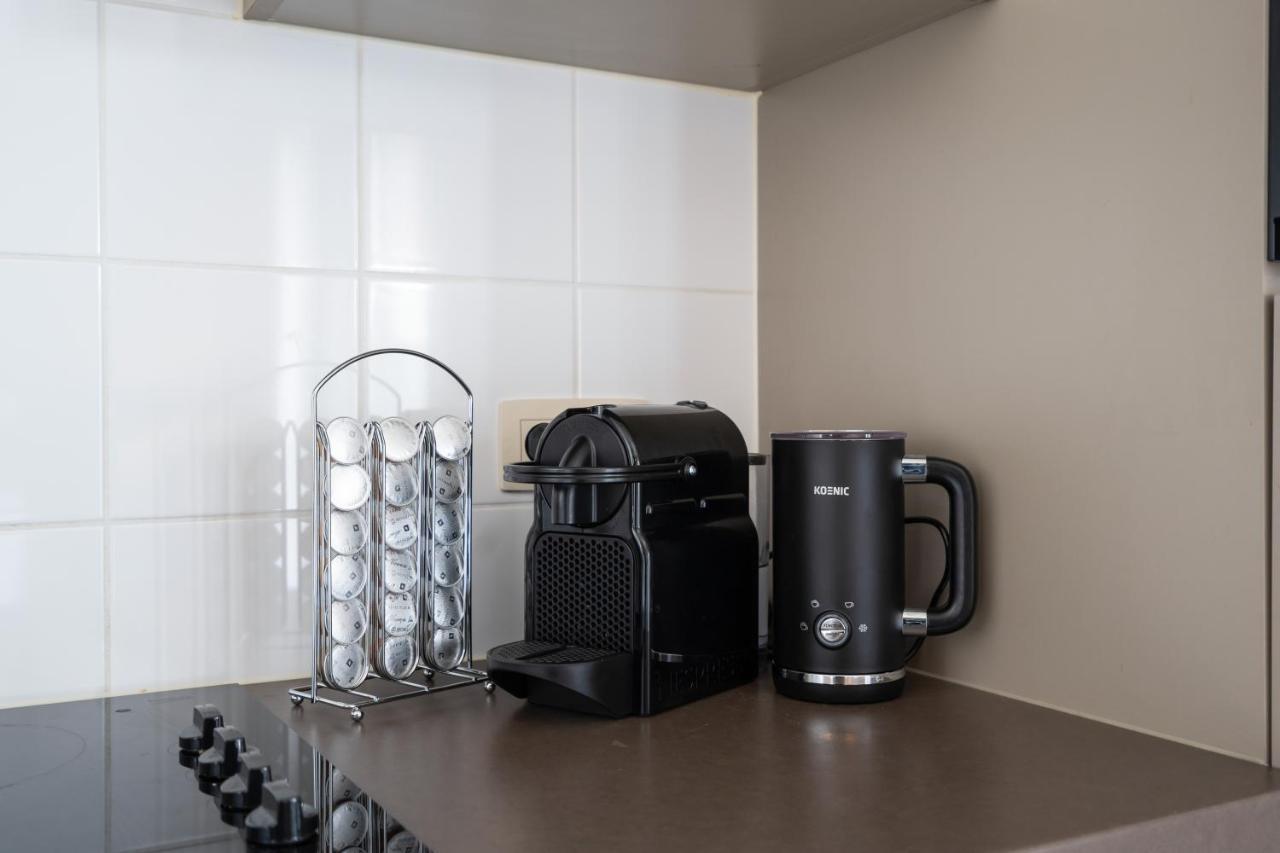 Shs Homes-Luxe Highrise, 2 Bedrooms, Kitchen, Free Parking, Stunning View, Large Tarrasse, Workspace 하셀트 외부 사진